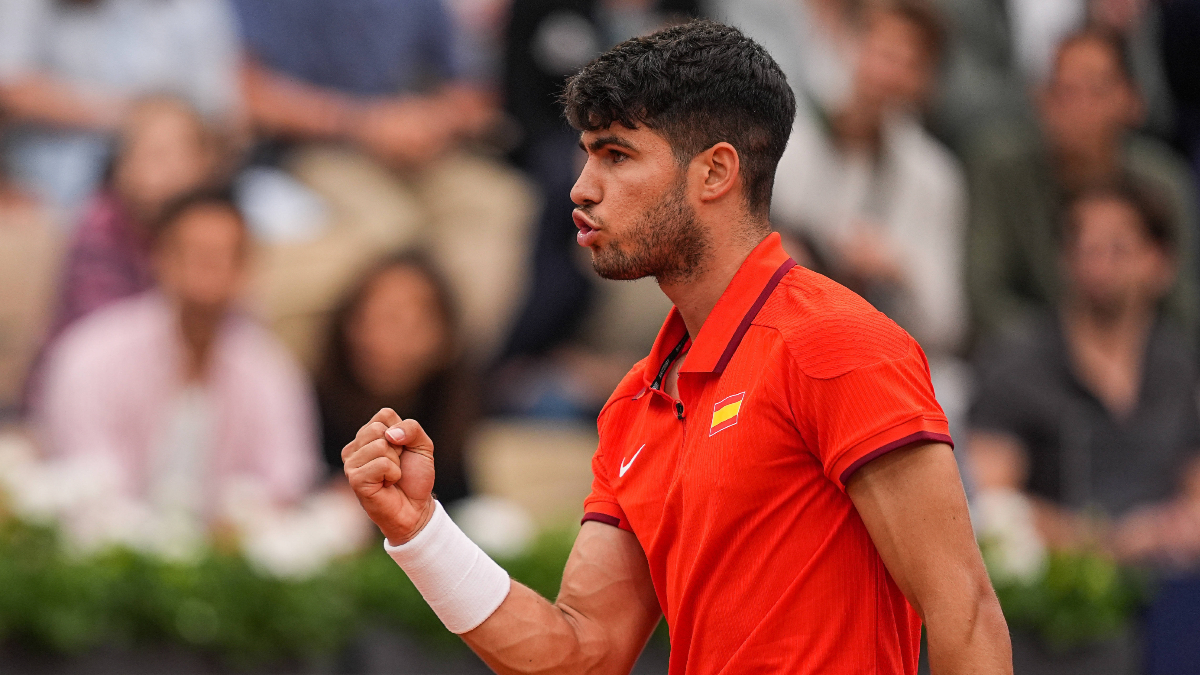 Carlos Alcaraz mostró sus credenciales en París 2024 con contundente victoria