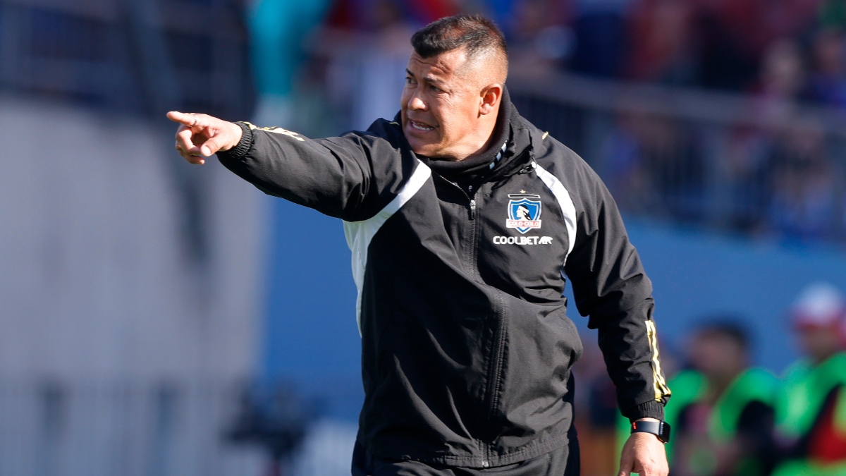 Jorge Almirón esperaba “mucho más” de Universidad de Chile en el Superclásico