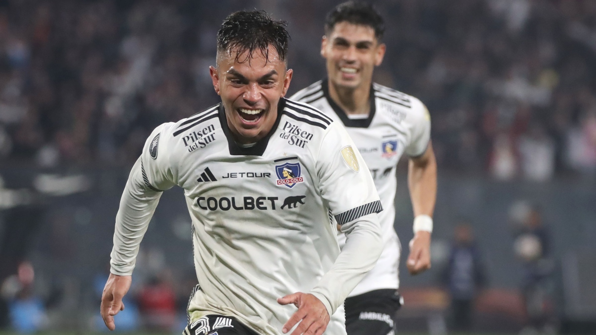 Dos jugadores de Colo Colo y un chileno más están en el equipo de la semana en la Libertadores