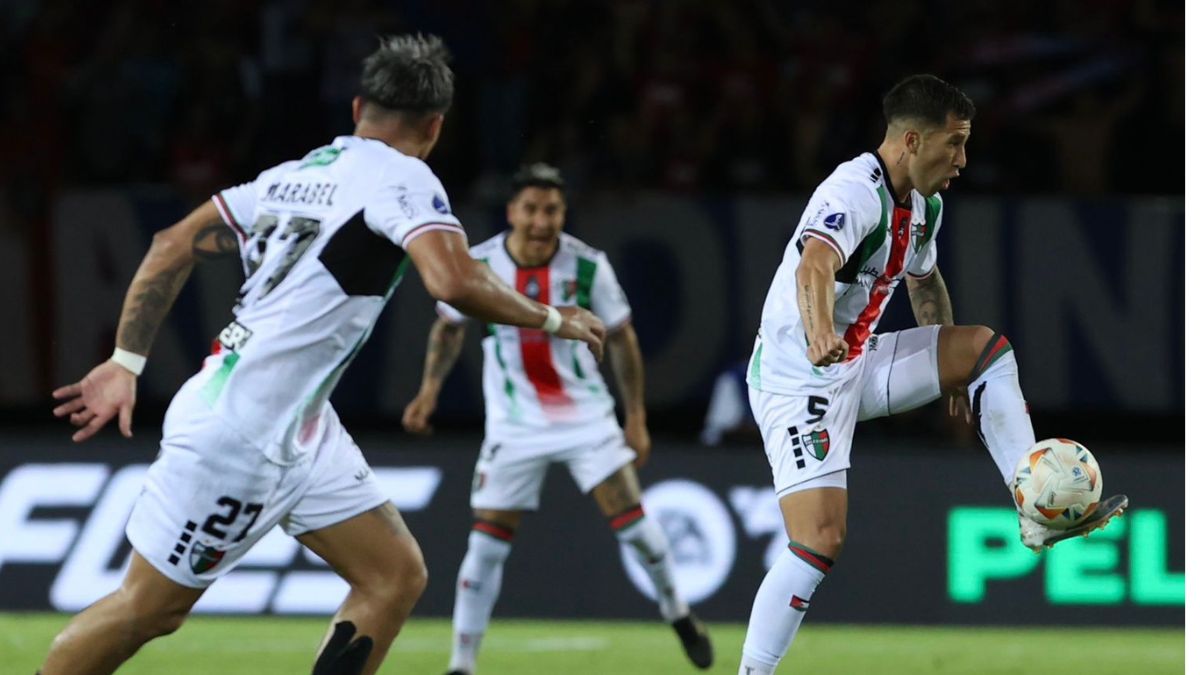 ¿Qué le pasó a Palestino? Revive la goleada que le propinaron en su despedida de Copa Sudamericana