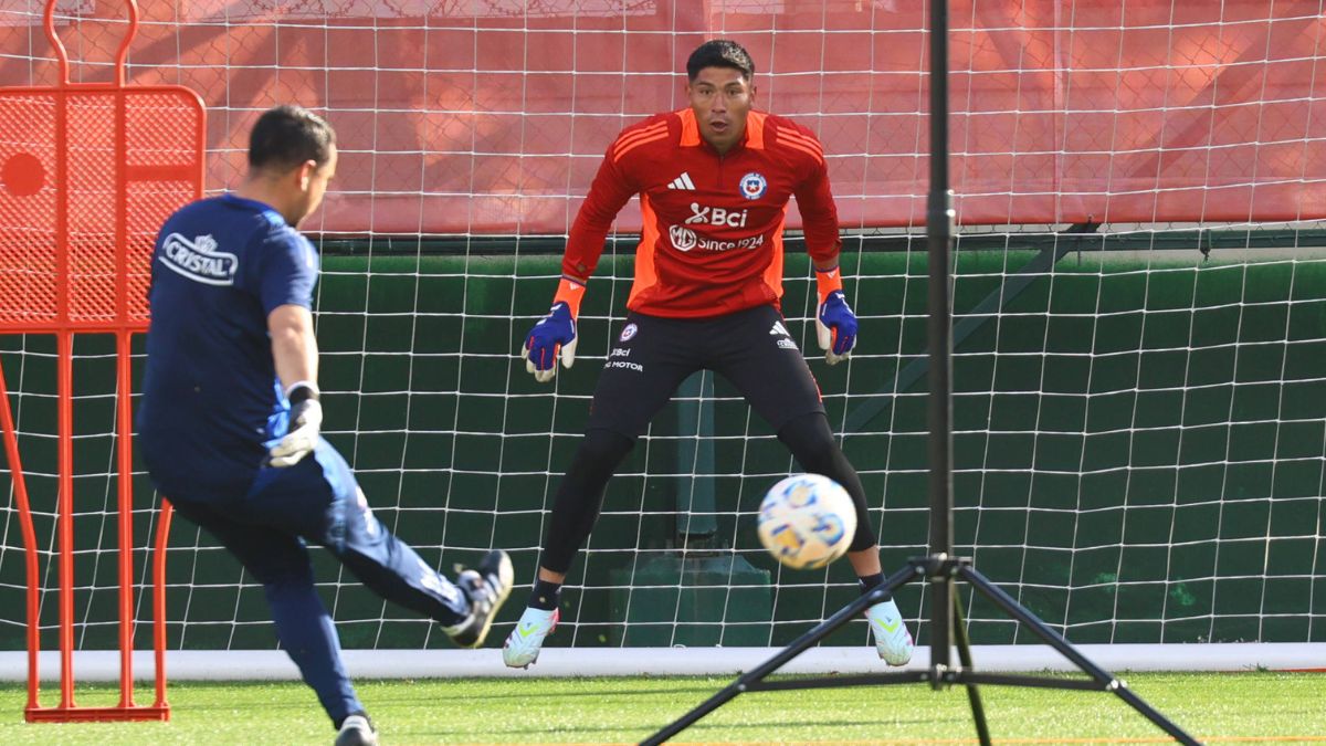 Arias vs Cortés: Gareca decidió el arquero para el Chile vs Argentina