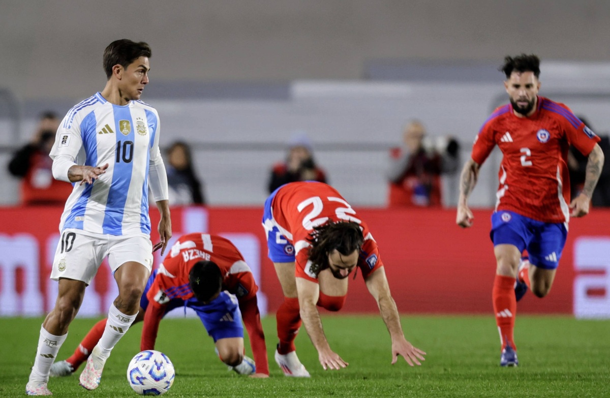 Chile no levanta y tiene el peor registro de su historia en Clasificatorias