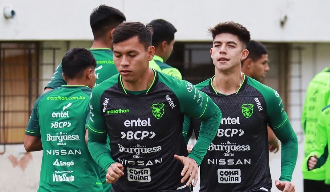 Con un ex Colo Colo como novedad Bolivia prepara el partido contra Chile