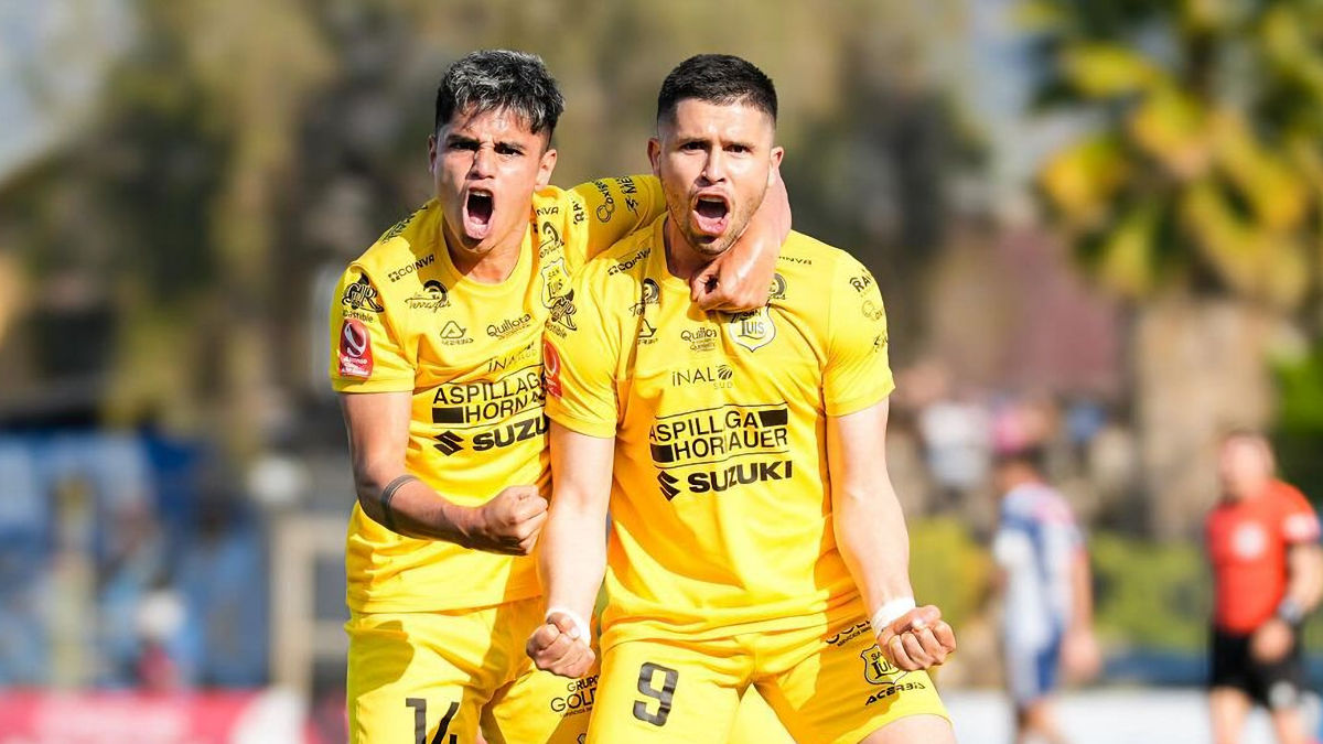 San Luis de Quillota volvió a festejar después de un largo tiempo y toma aire en la Primera B