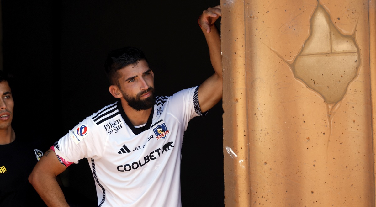 Emiliano Amor está atento y esperando qué pasará con su futuro en Colo Colo