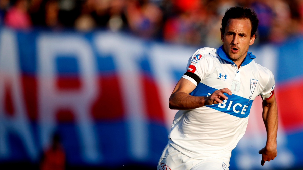 Este delantero debe estar en la Selección Chilena, según José Pedro Fuenzalida