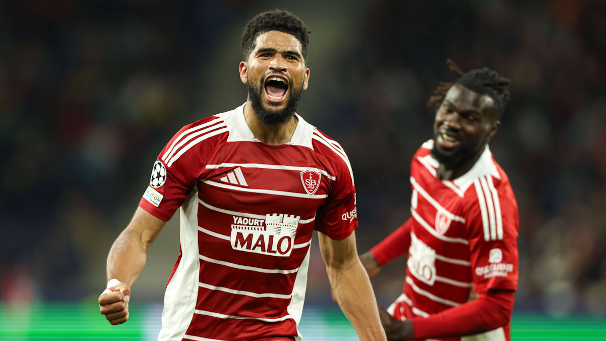 Stade Brestois ratifica un inicio perfecto en Champions League al golear a Salzburgo