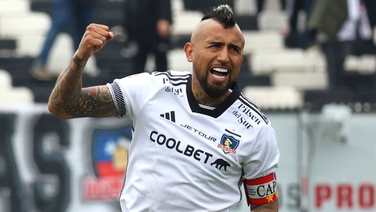El grito del Guerrero: Vidal lideró celebración de Colo Colo en el camarín
