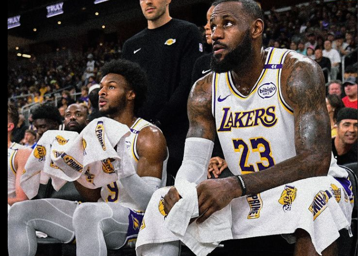 LeBron James y su hijo hacen historia en la NBA