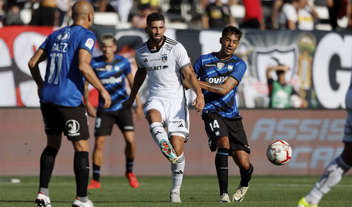 La formación de Colo Colo para enfrentar a Huachipato en su partido pendiente
