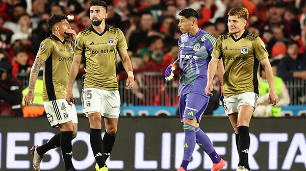 Experto habla sobre la sobrecarga de partidos de Colo Colo: “Hay más riesgo de lesión”