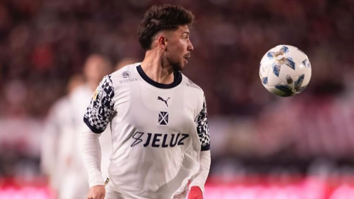 Independiente de Loyola hizo valer su historia ante Lanús en Argentina