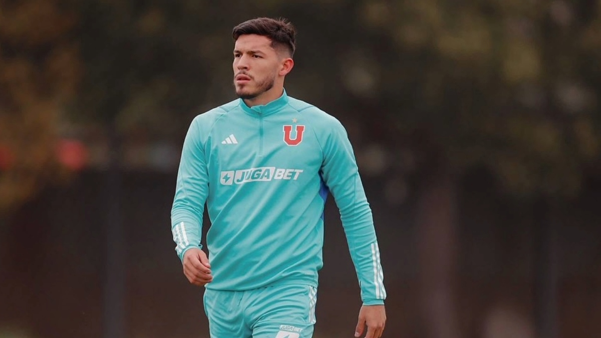 ¿Qué tal? El jugador que Gustavo Álvarez decidió sacar del partido de la U ante Ñublense