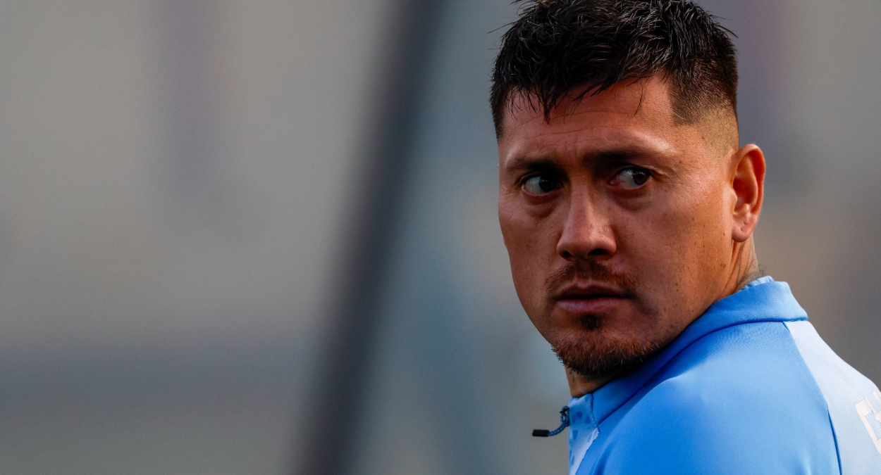 Nicolás Castillo coloca toda su fe en la opción de renovar su contrato con Universidad Católica