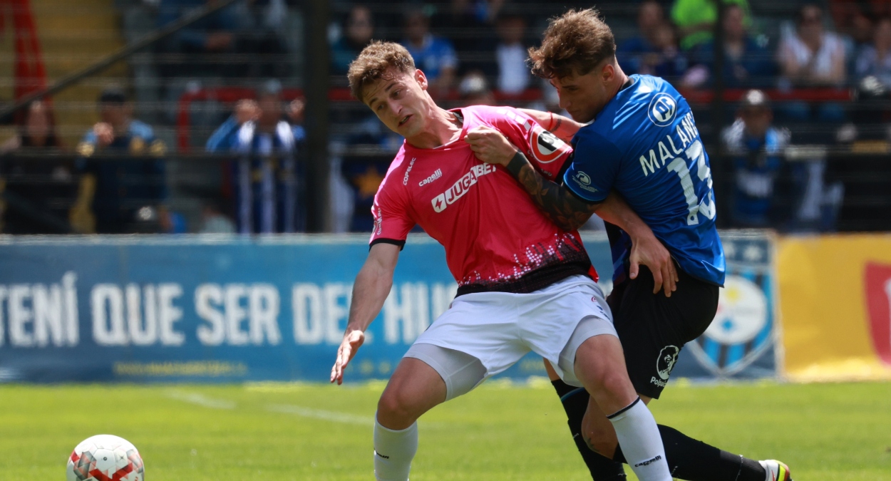 Huachipato vence a Ñublense con polémica del VAR en el último partido del Campeonato Nacional