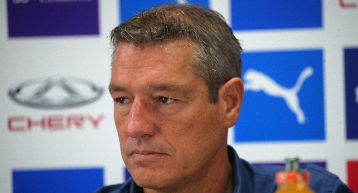 José María Buljubasich dio explicaciones del pésimo rendimiento de la Universidad Católica en el Campeonato Nacional