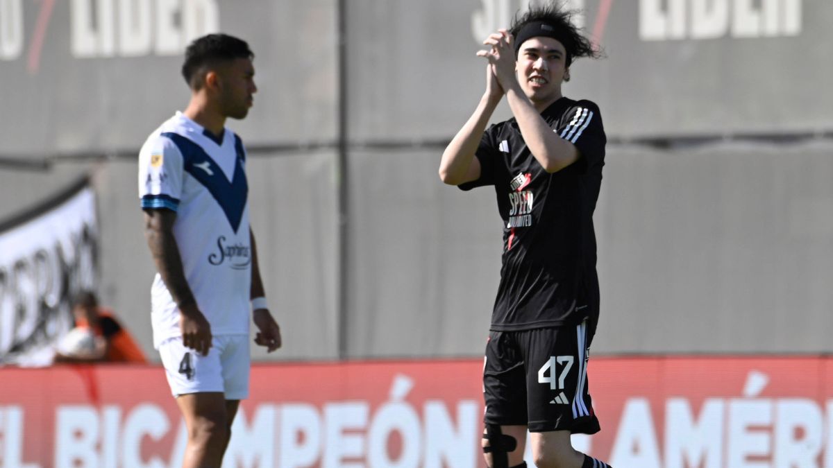 Vélez de Quinteros no pudo ganarle a un Riestra que alineó a streamer “Spreen”