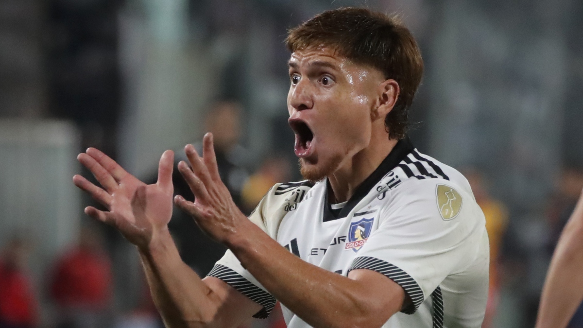 Colo Colo recurre a un viejo conocido para reemplazar a Leonardo Gil