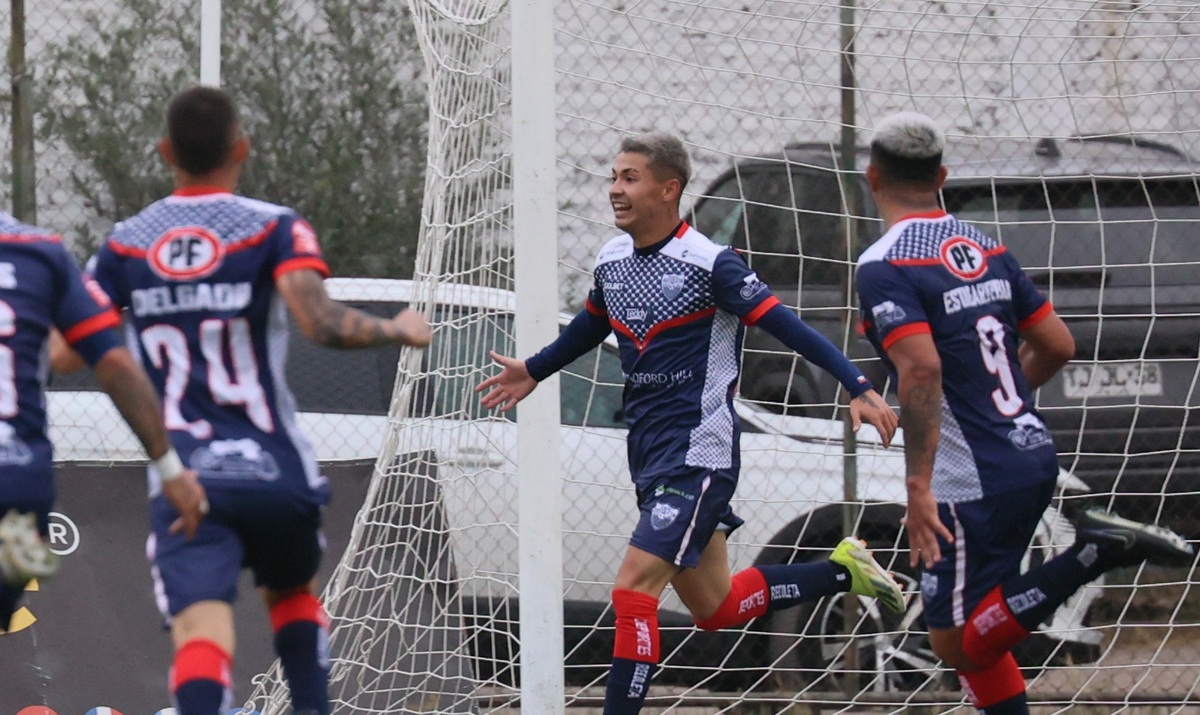 Recoleta con un gol agónico logra la clasificación en la Liguilla de Primera B