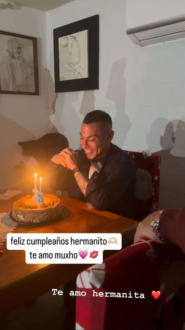 Eduardo Vargas celebró por partida doble tras victoria de La Roja