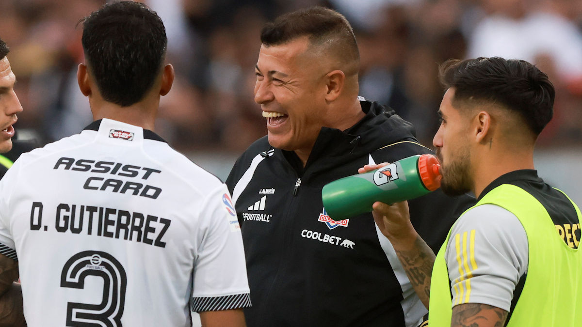 Jorge Almirón repasa a la U: “Nos llevaban 10 puntos de ventaja, no es culpa nuestra que los pasáramos”