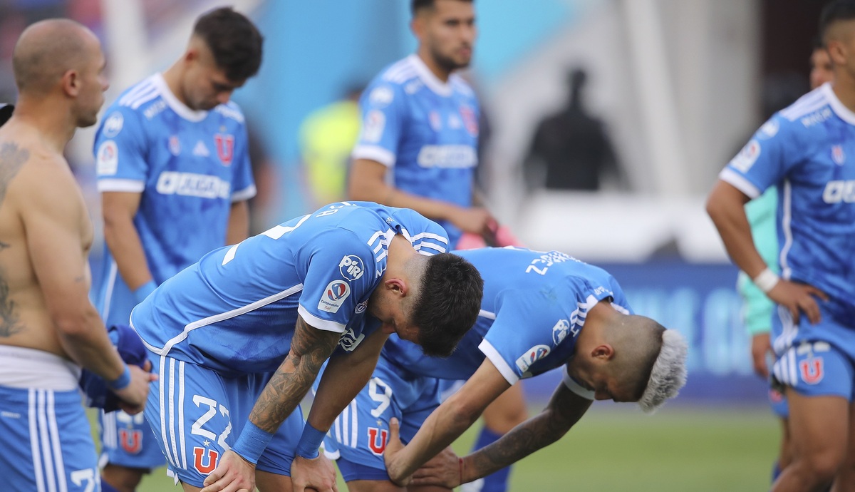 “Dejemos de llorar”: Exjugador de la U hizo fuerte crítica por perder el título frente a Colo Colo