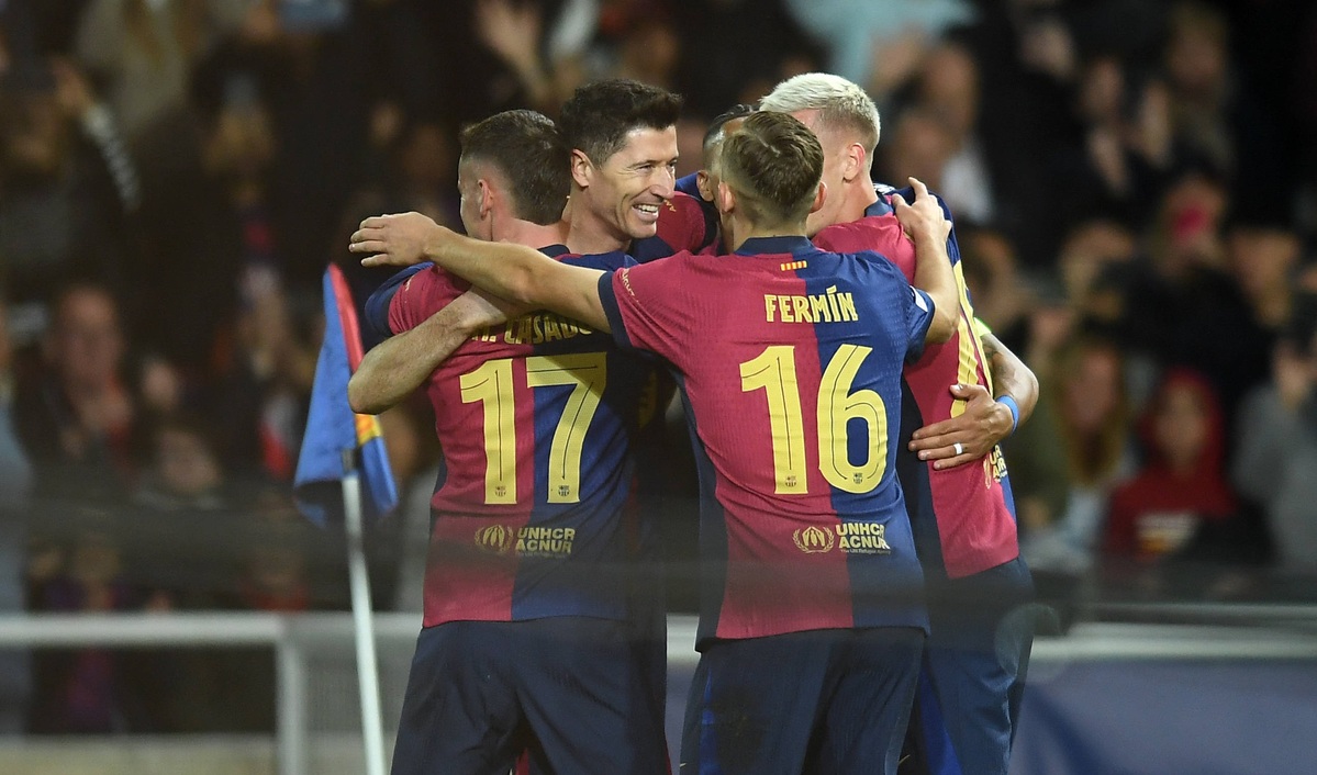 En el FC Barcelona son sólo abrazos en la Champions