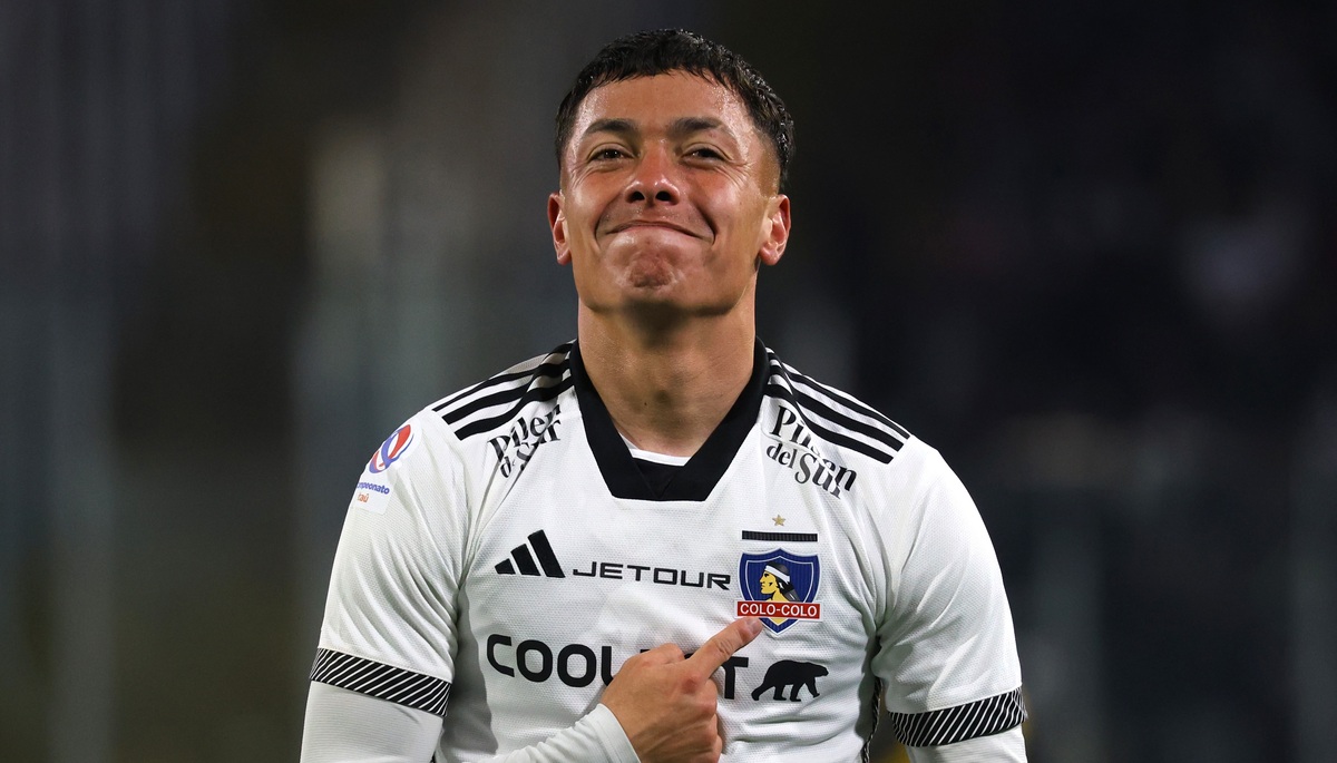 Colo Colo y Jorge Almirón definen qué pasará con Cristián Zavala