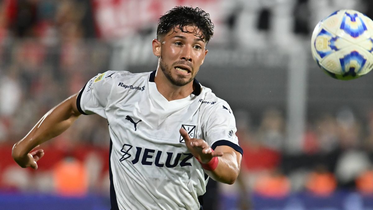 Felipe Loyola fue el héroe total de Independiente en Argentina