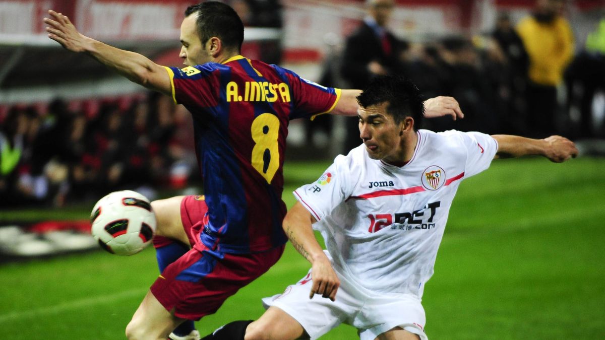 ¿No vuelve a la UC?: En Argentina revelan que Gary Medel prepara maletas para su regreso a Europa