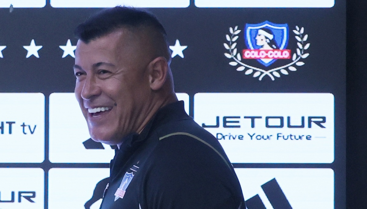 Almirón estaría feliz: Colo Colo ya podría armar un once estelar con todos los fichajes que hay en carpeta