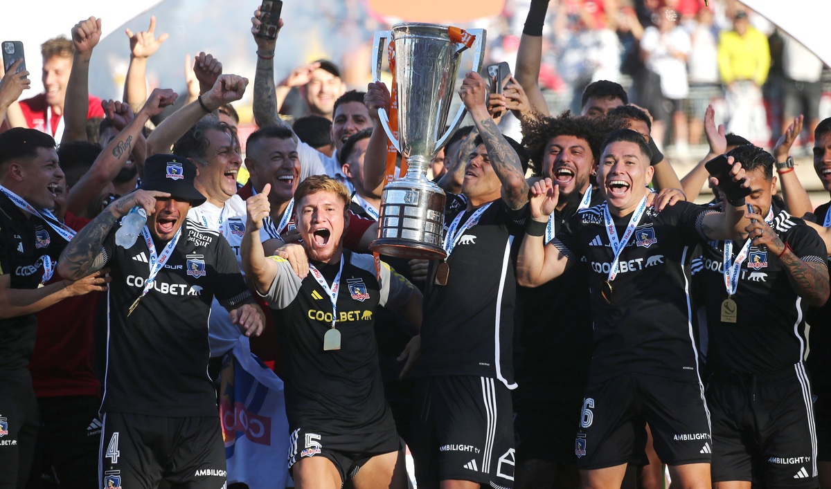 Festejan: Colo Colo aseguró arquero por los próximos tres años