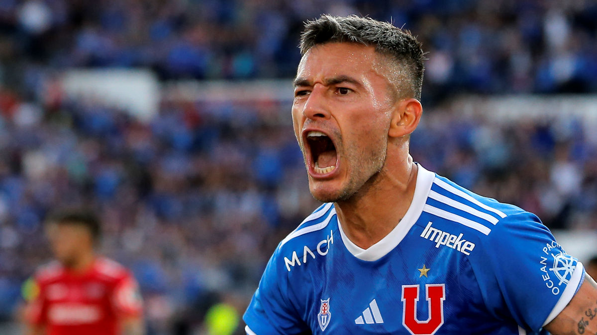 En Universidad de Chile se esperanzan con la pronta vuelta a las canchas de Charles Aránguiz