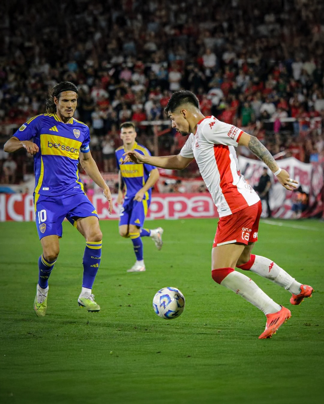 Boca Juniors le perdona deuda a Huracán y suma a Williams Alarcón