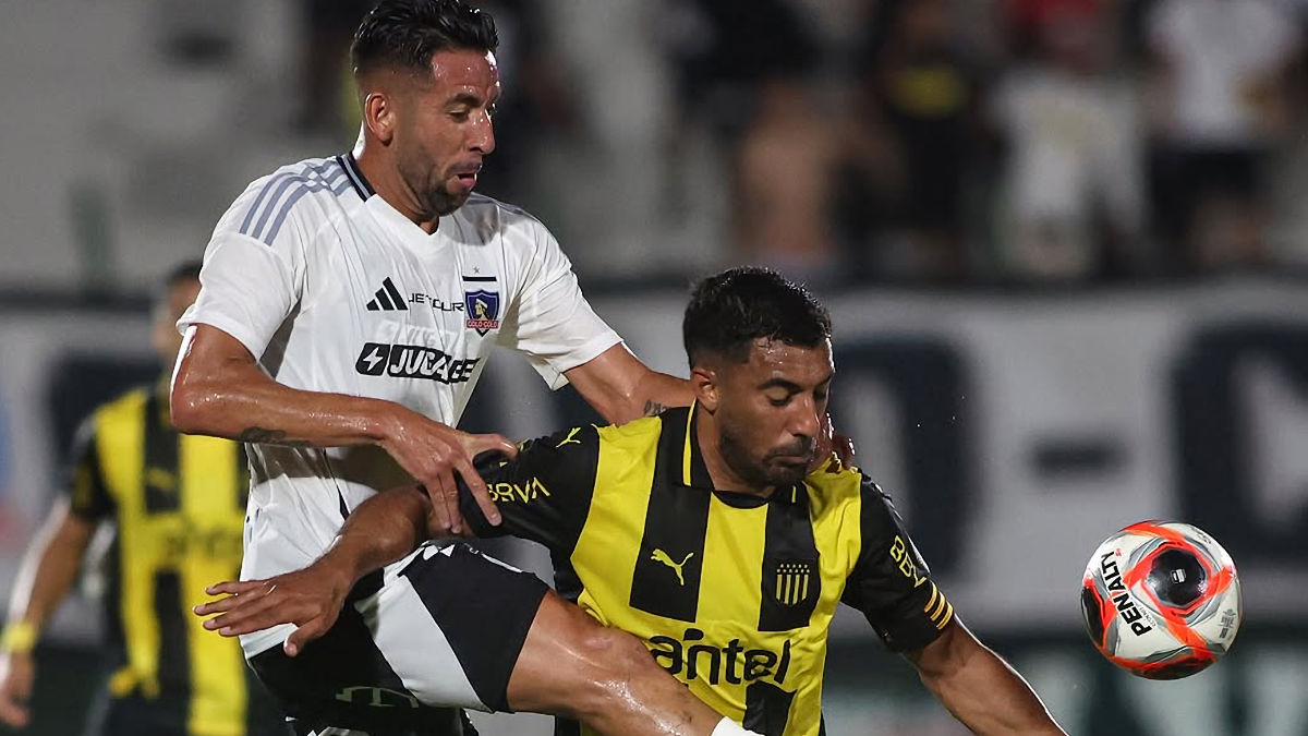 Colo Colo protagonizó acalorado y polémico empate ante Peñarol en Uruguay