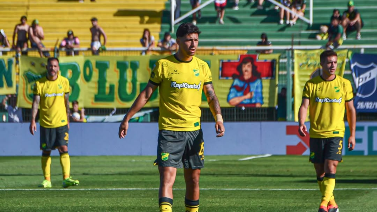 Arrancó el fútbol argentino aunque con no buenas noticias para un chileno