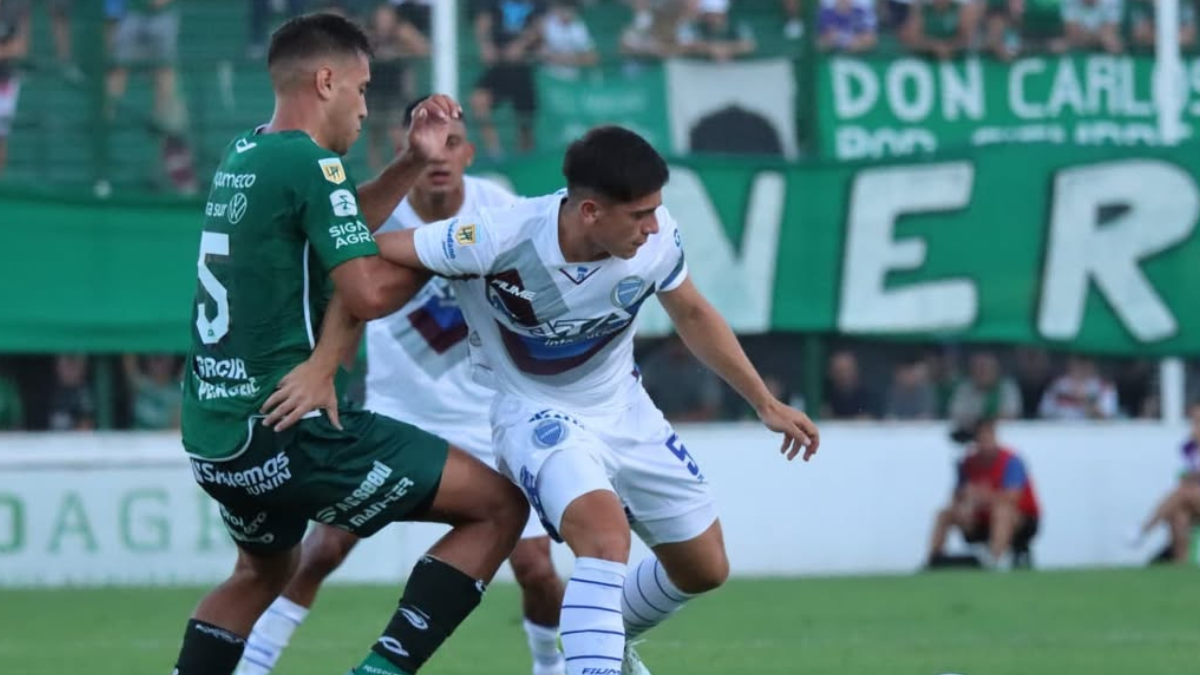 Bastián Yáñez debutó en el fútbol argentino con la camiseta de Godoy Cruz