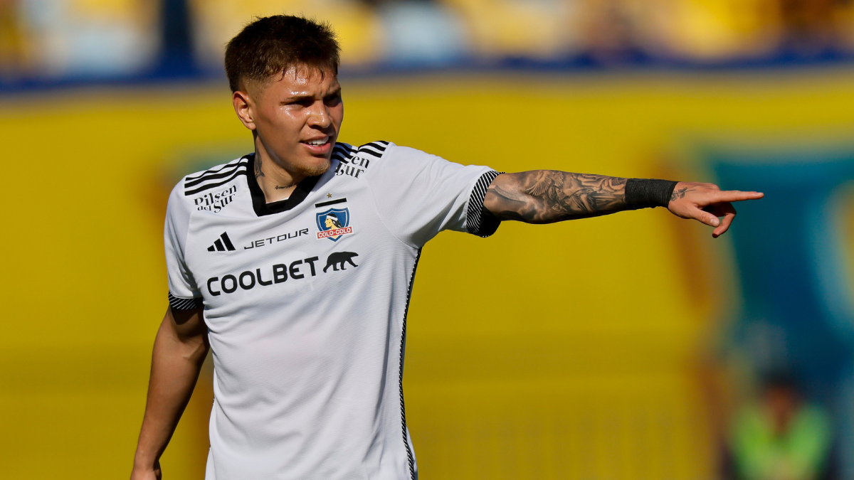 El jugador que se marcha de Colo Colo ante la sobrepoblación en el mediocampo