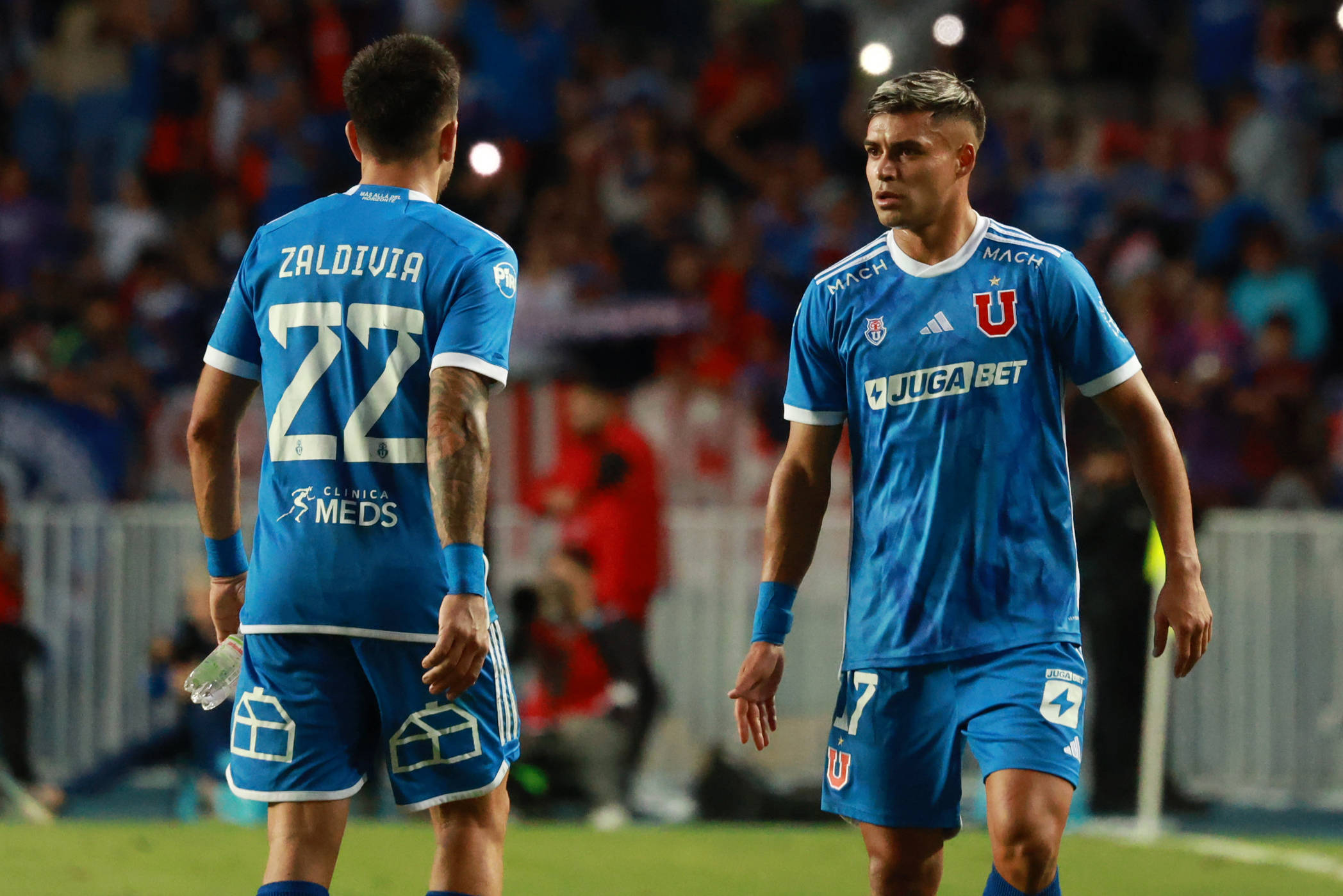 Preocupación en la U: figura azul interesa en el fútbol argentino