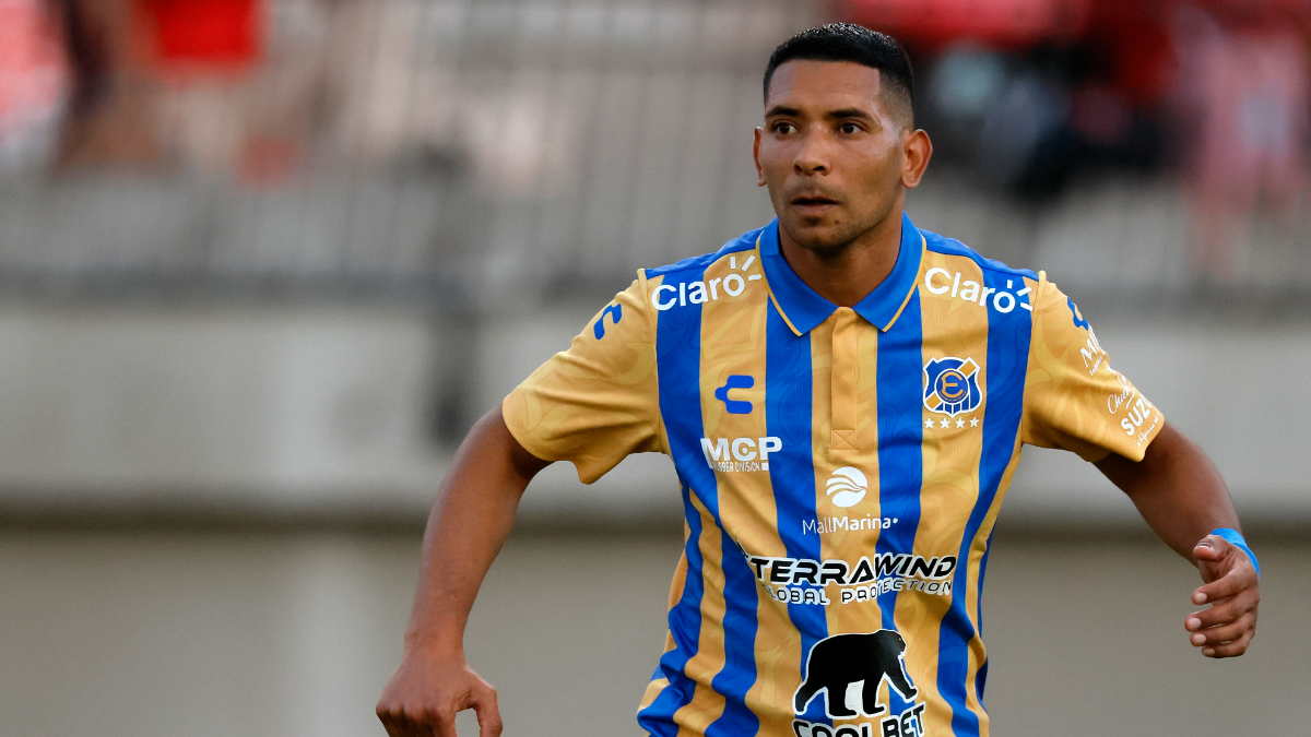 Everton logra su primera victoria en el año tras derrotar a San Luis por la Copa Chile