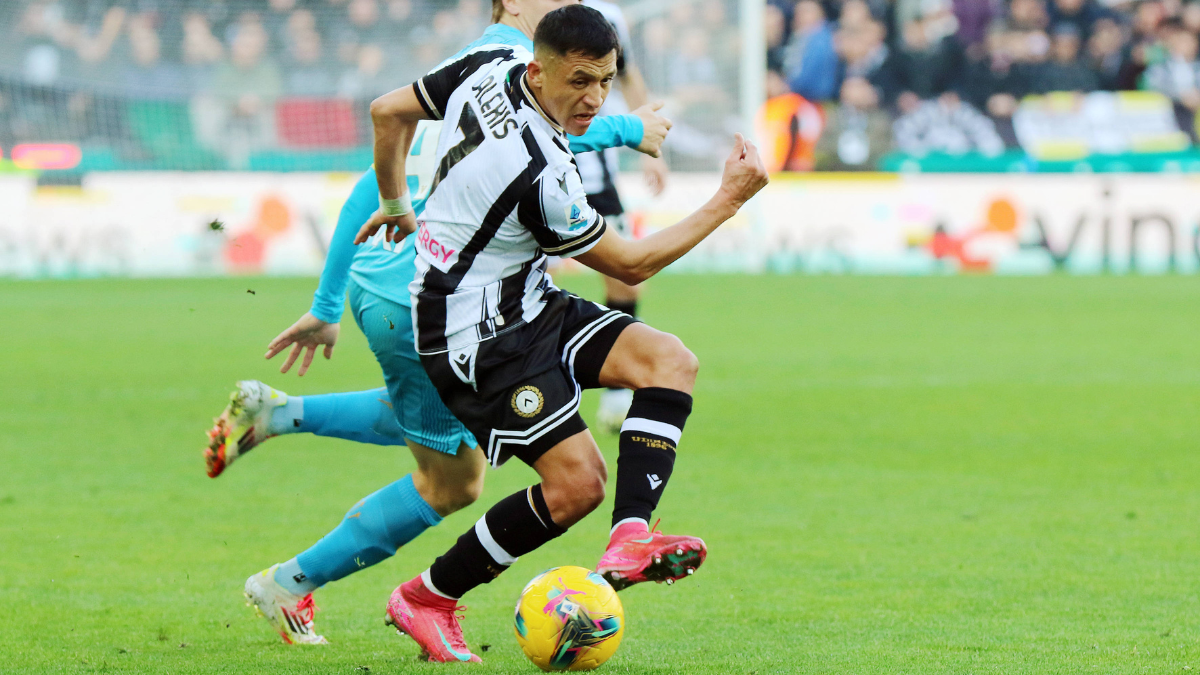 Entrenador del Udinese prueba nuevas formaciones y afectaría a Alexis Sánchez