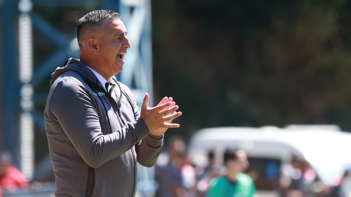 Jaime García deja fuera de la convocatoria a figura de Huachipato