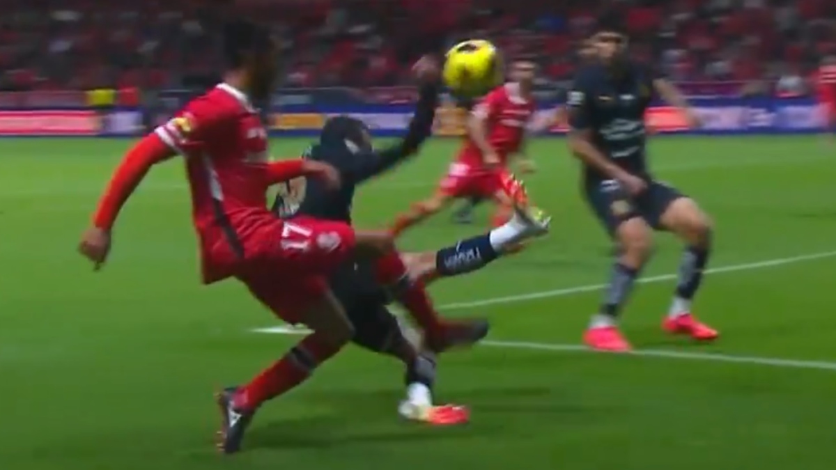 Increíble: Toluca ganó ganó con un autogol ¡con la mano! y en el último minuto