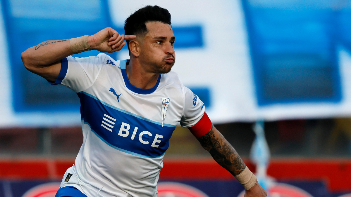 Del “Ceatoleí” al “Ceacheí”: En la UC se manifestaron por la nacionalización de Zampedri