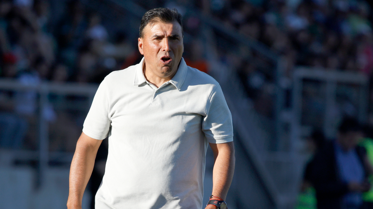 Grave y repentina lesión complica el debut de Santiago Wanderers en el Campeonato de Primera B 2025