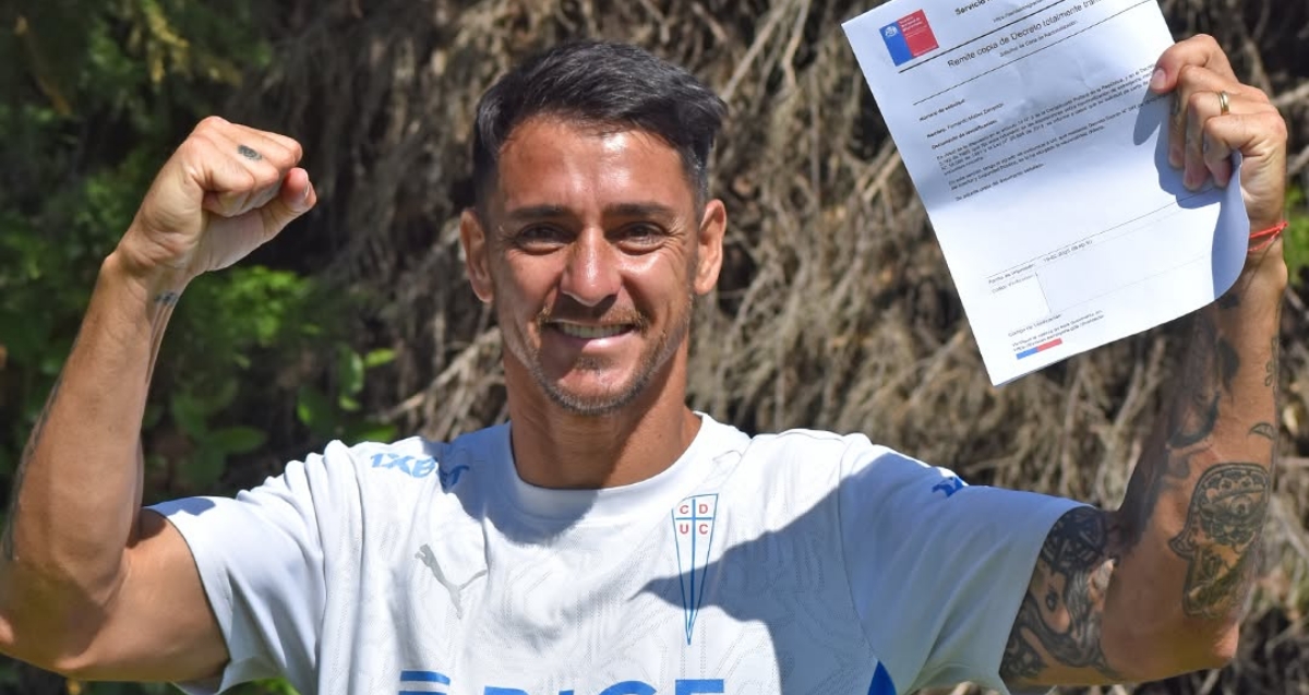 Fernando Zampedri ya tiene su pasaporte y puede jugar por La Roja
