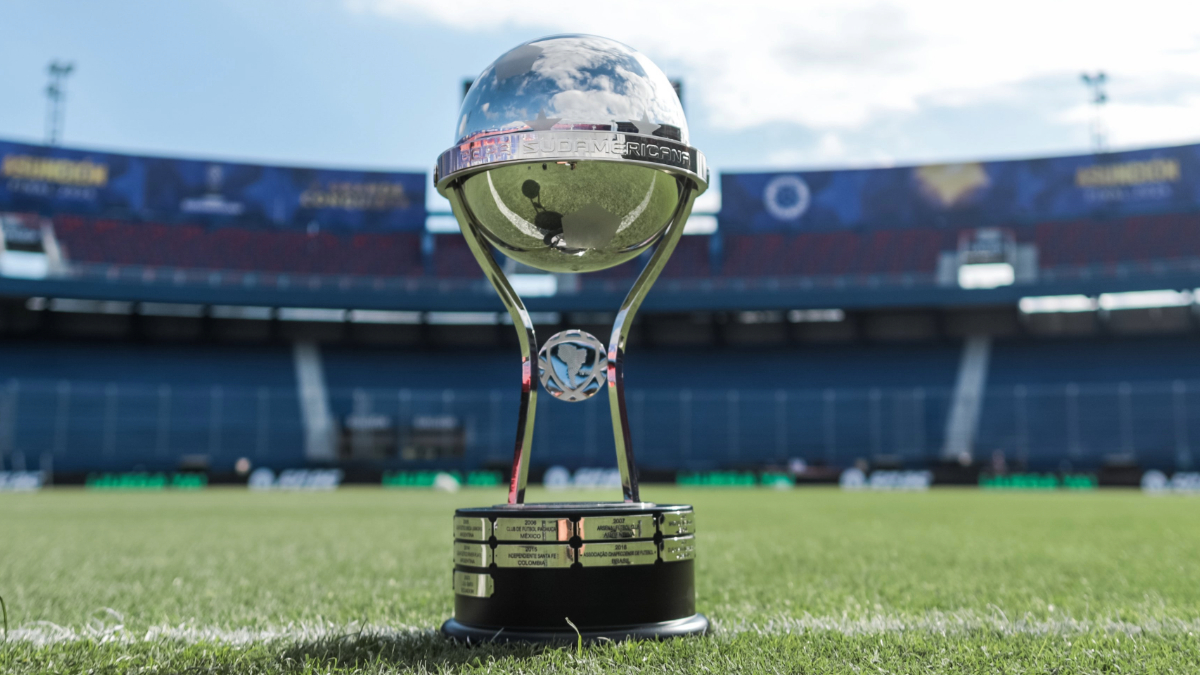 ¿Cuándo es el sorteo de grupos de la Copa Sudamericana 2025?