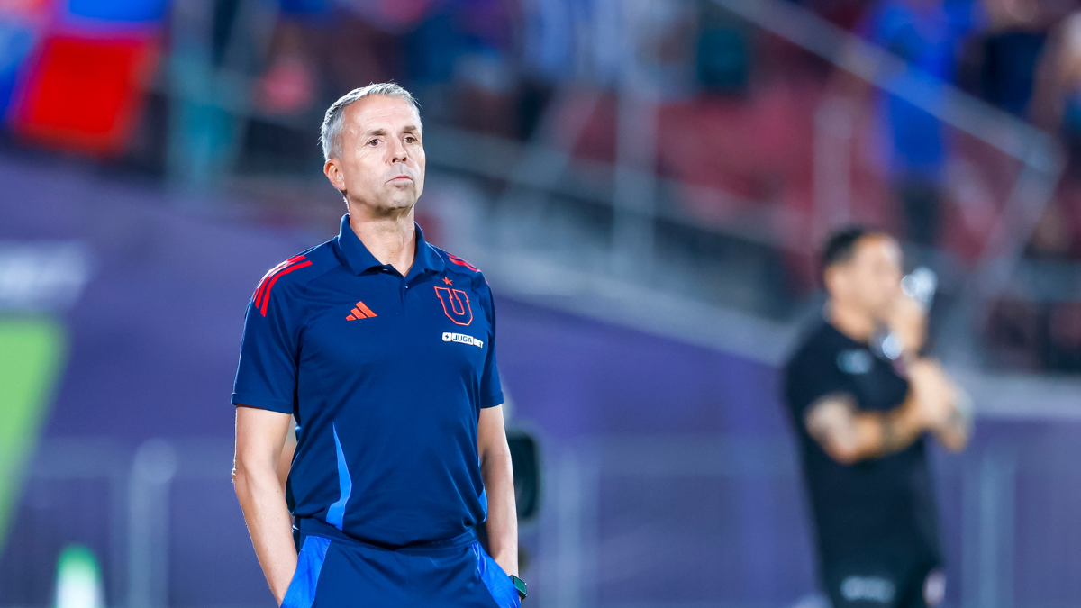 “Están de alta”: Álvarez recupera a cuatro jugadores para los próximos desafíos de la U