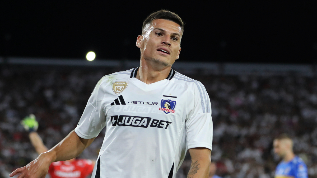 ¿Arriesga sanción? Informe arbitral complica a Colo Colo tras su triunfo sobre Everton