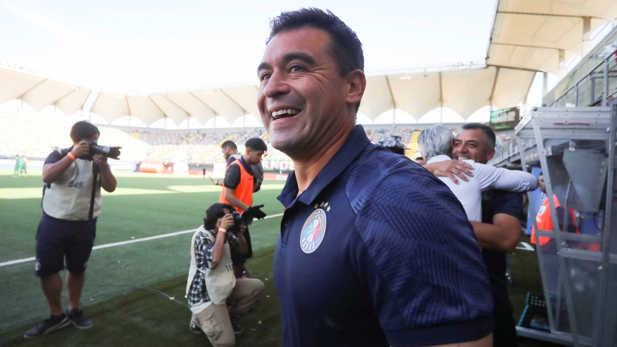 Juan José Ribera: El verdugo de la U que no conoce de derrotas con Audax